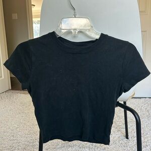 Black cropped t shirt